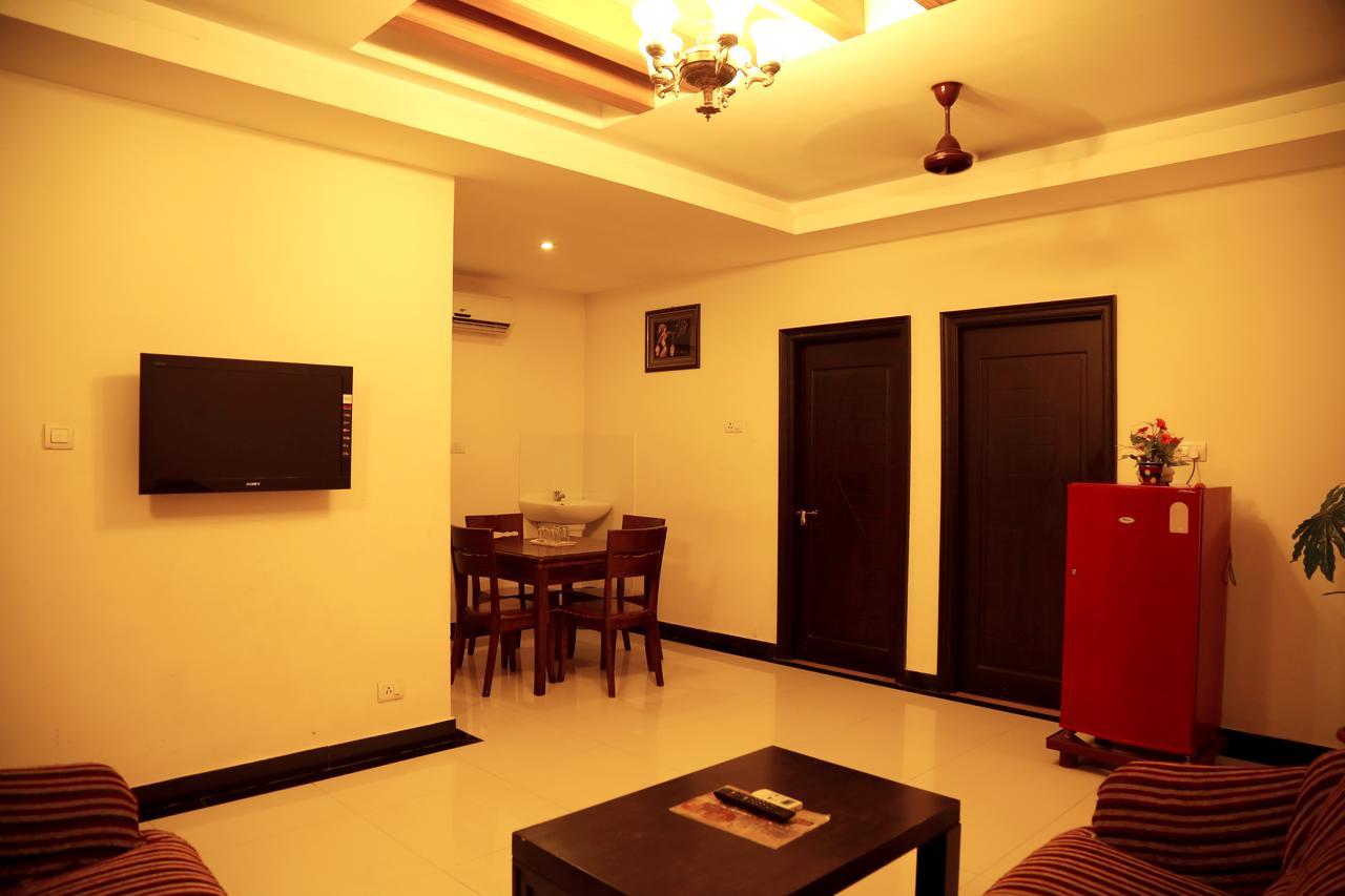 Seagate Church View Resorts Velankanni Eksteriør billede